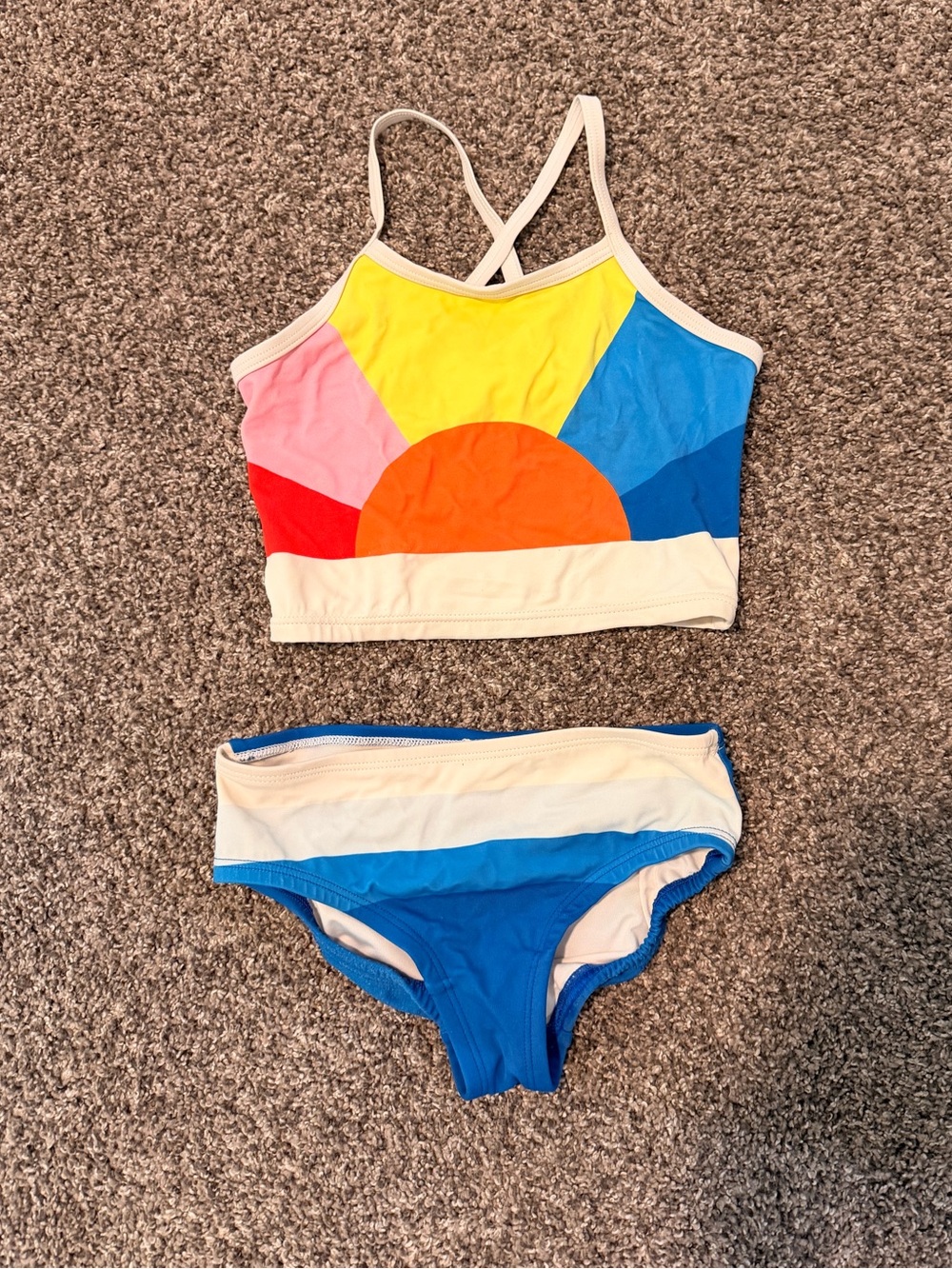 Hanna Andersson girls 2 piece tankini
Recycled rainbow chaser - Picture 2 of 5